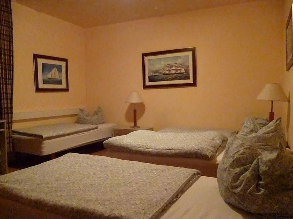 Hotel Bergedorf Haus 9 Amburgo Esterno foto